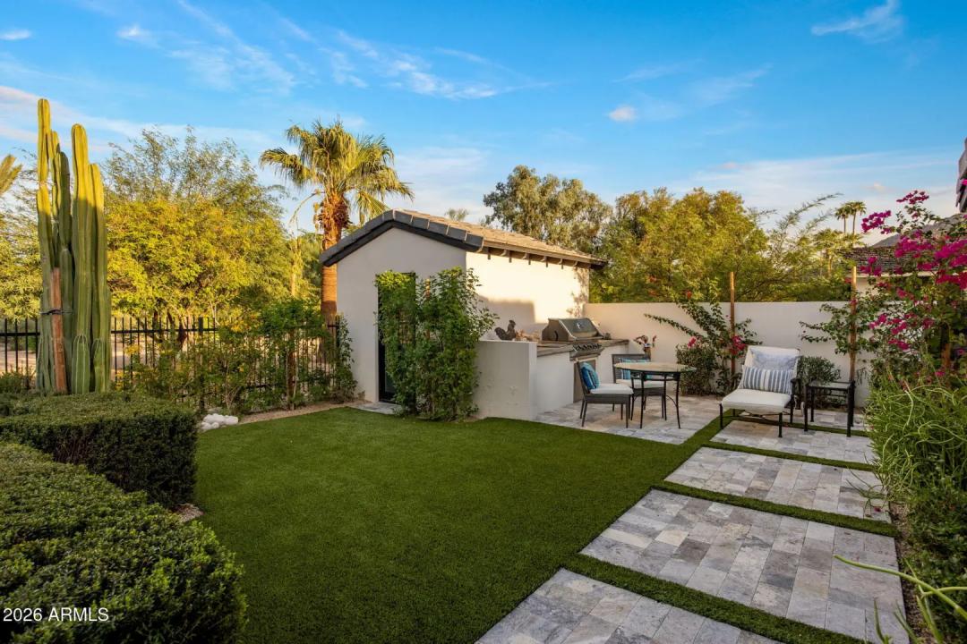 Real Estate Picture 39