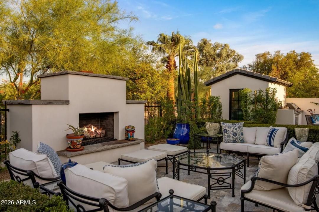 Real Estate Picture 2