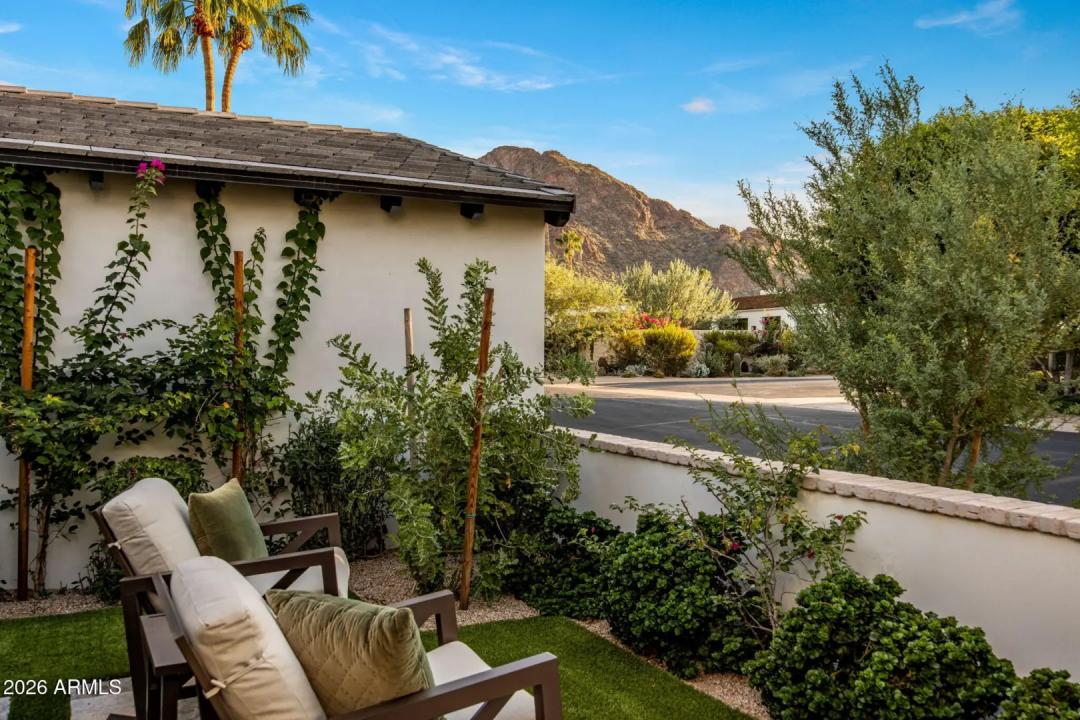 Real Estate Picture 42