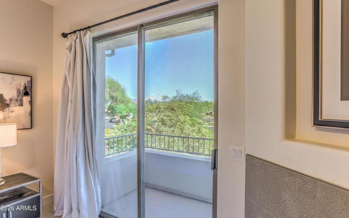 Real Estate Picture 19