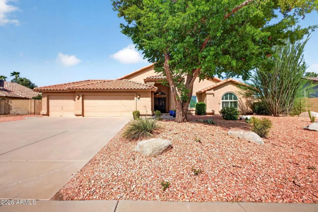 Real Estate Picture 1