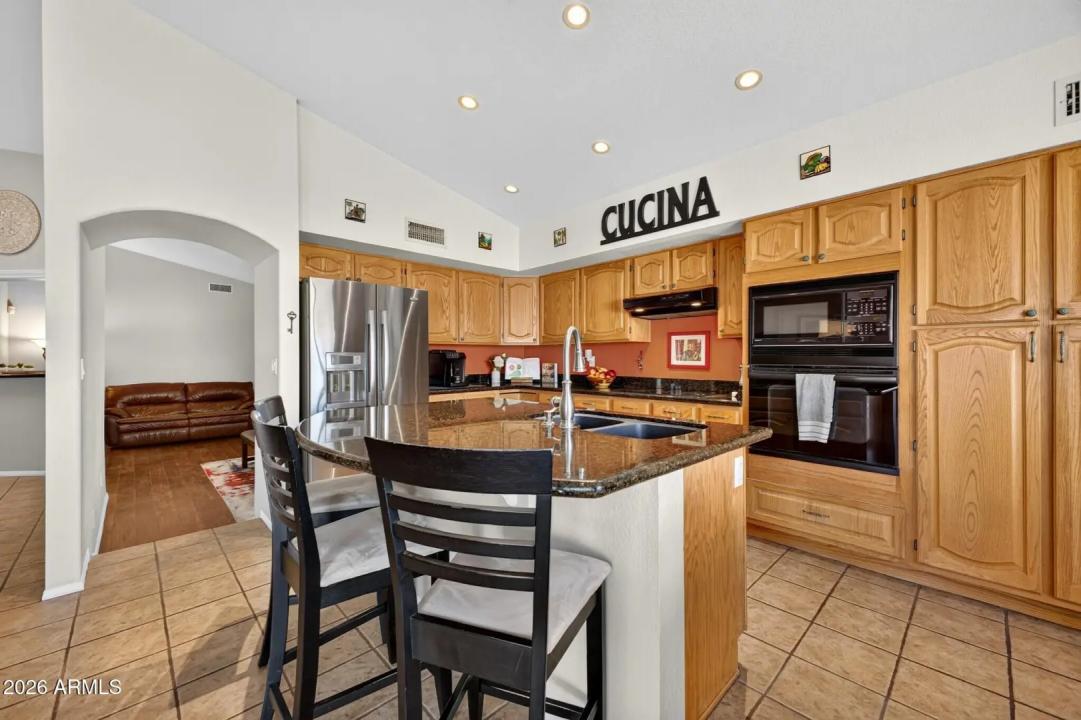 Real Estate Picture 15
