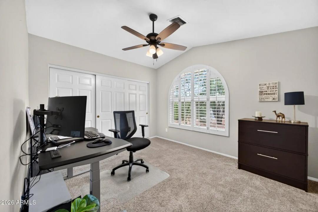 Real Estate Picture 32