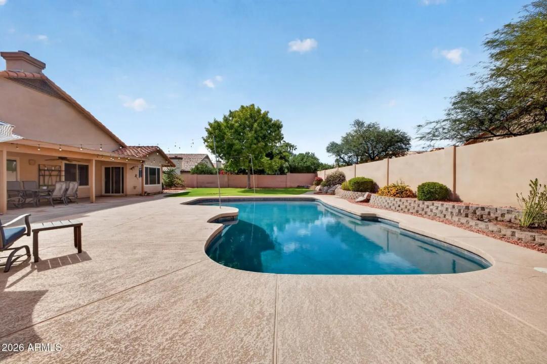 Real Estate Picture 40