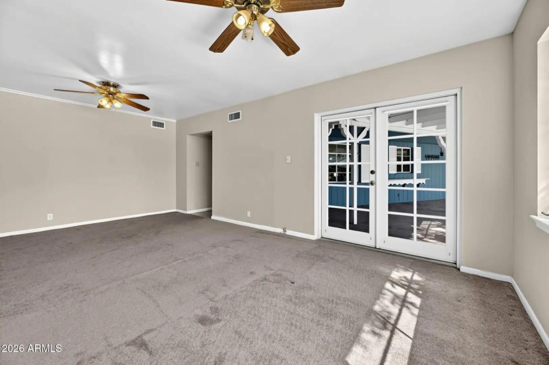 Real Estate Picture 22
