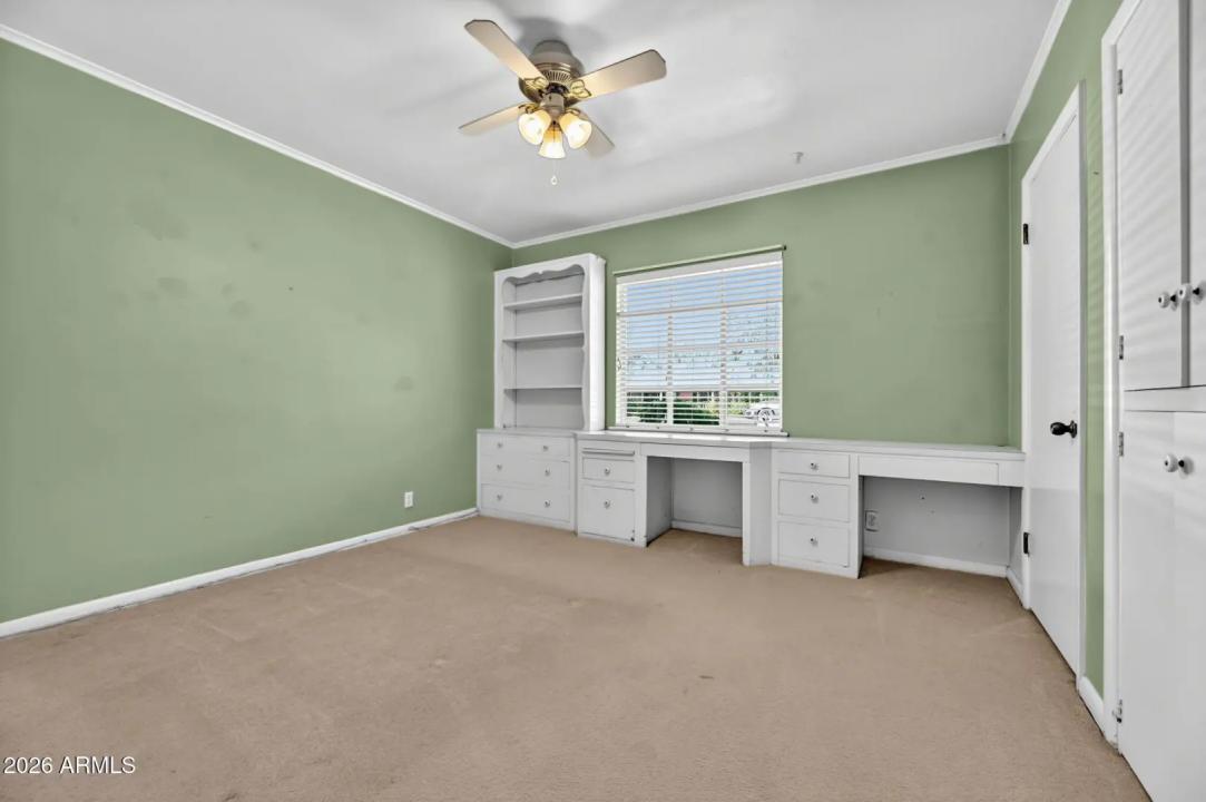 Real Estate Picture 25