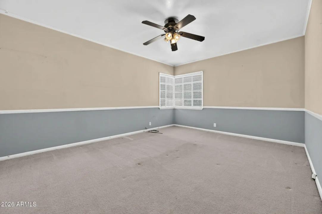 Real Estate Picture 17
