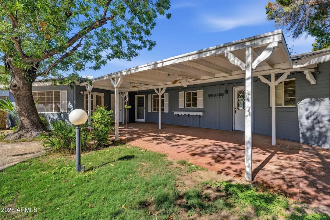 Real Estate Picture 26