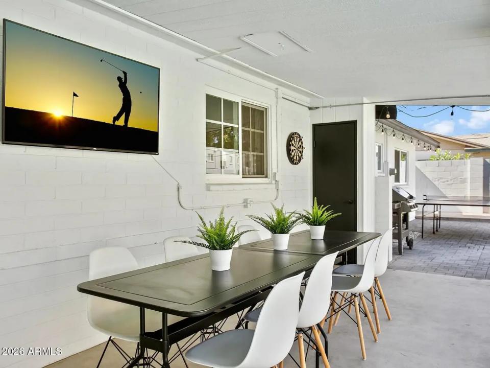 Real Estate Picture 15