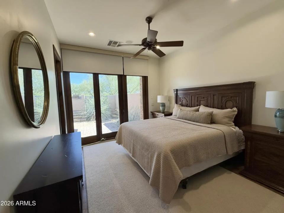 Real Estate Picture 15