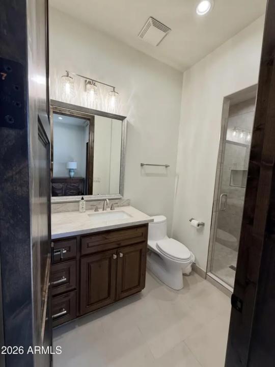 Real Estate Picture 17