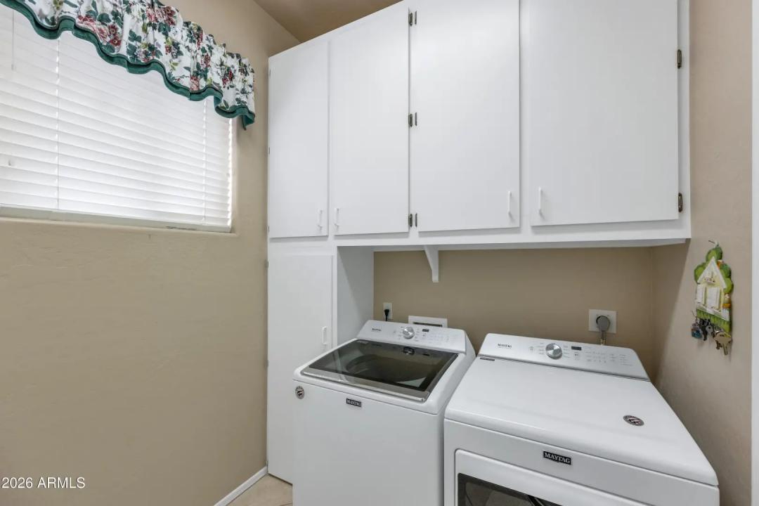 Real Estate Picture 21