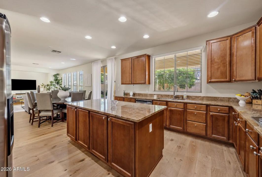 Real Estate Picture 2
