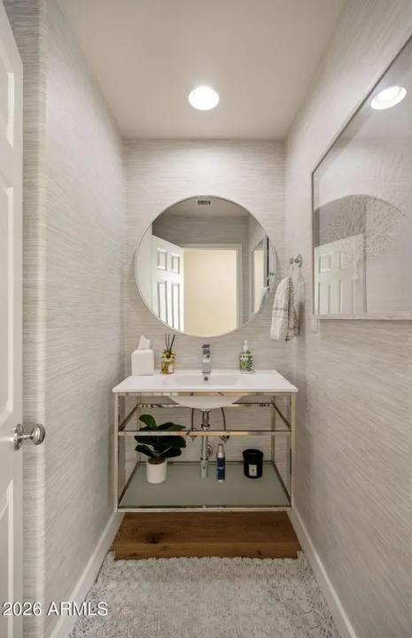 Real Estate Picture 18