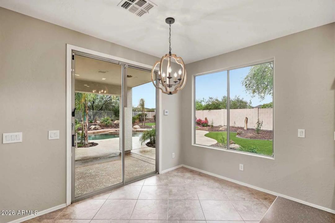 Real Estate Picture 19