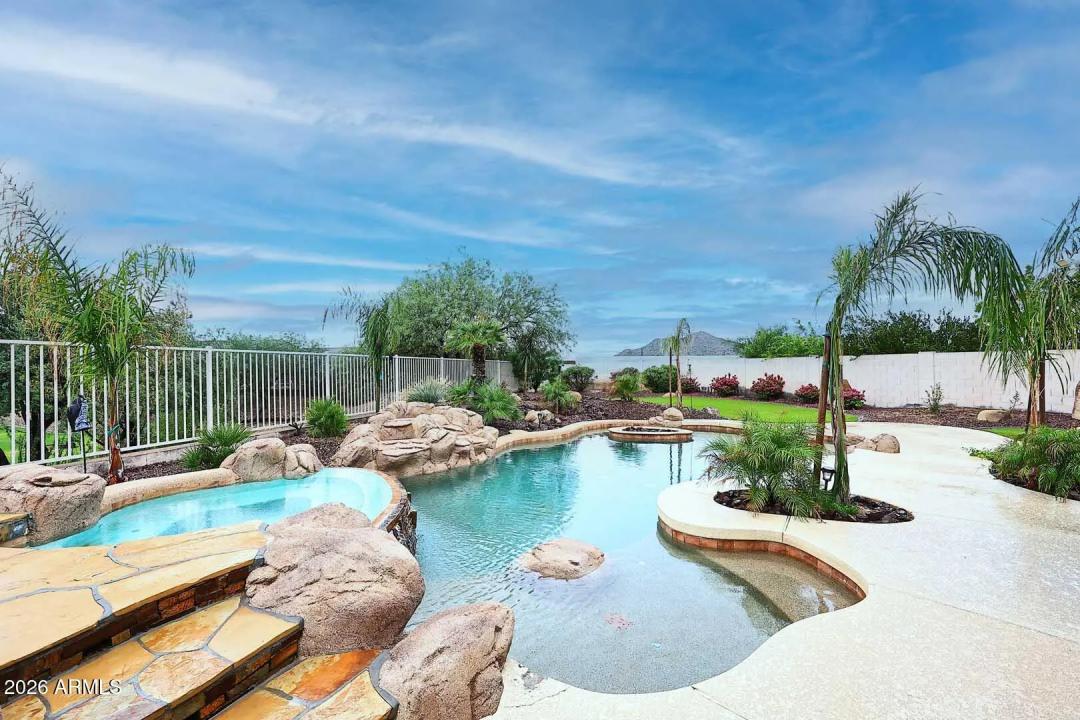 Real Estate Picture 41
