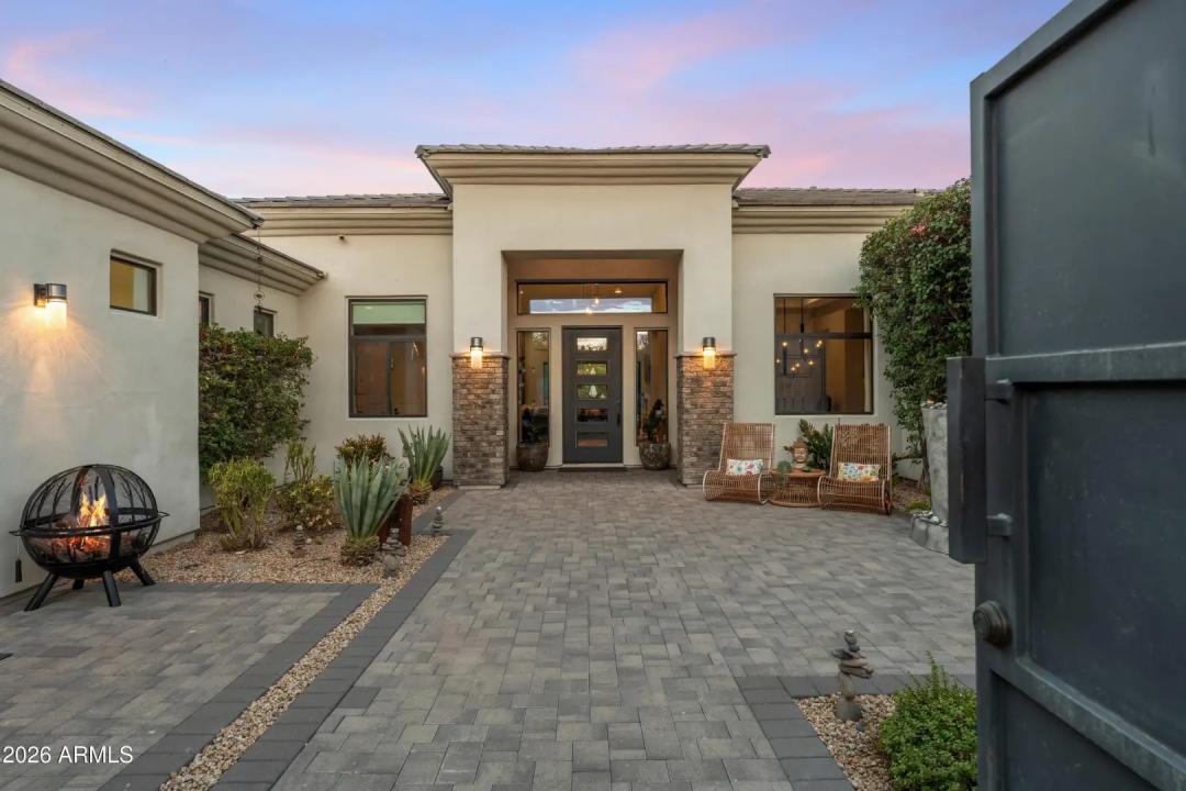 Real Estate Picture 2