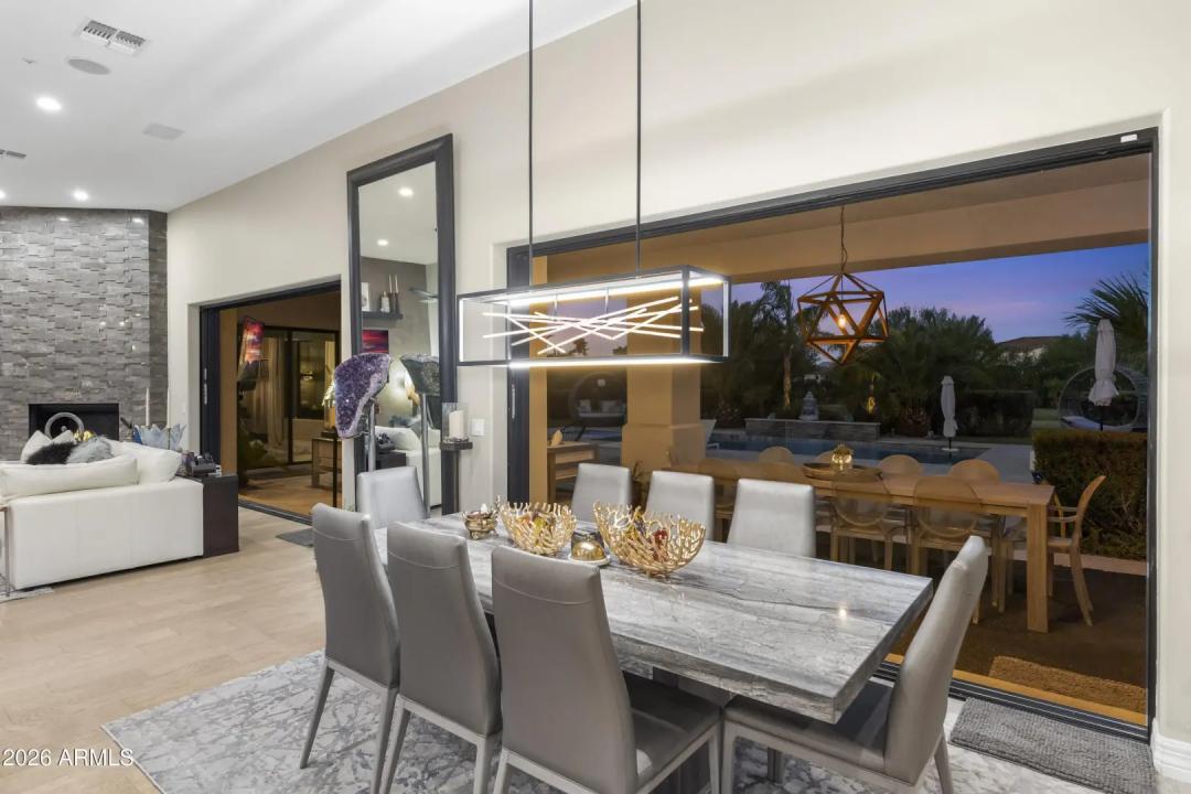Real Estate Picture 18
