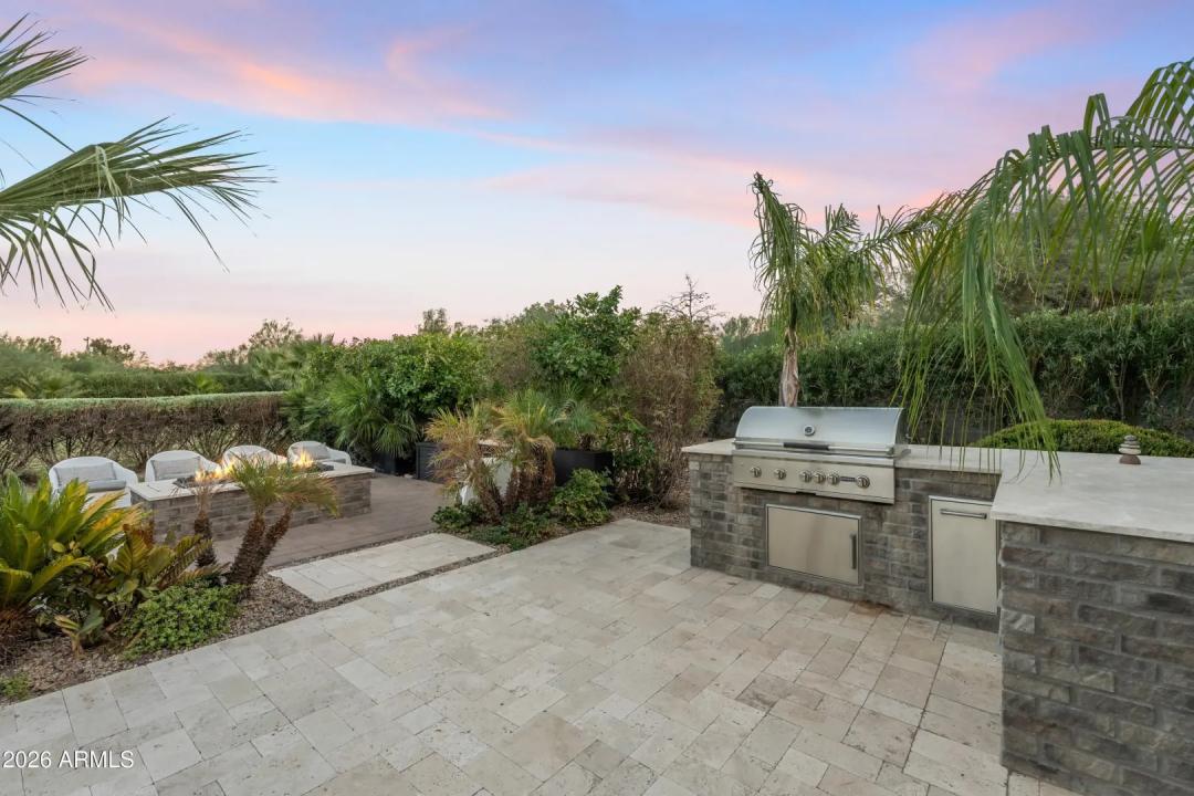 Real Estate Picture 35
