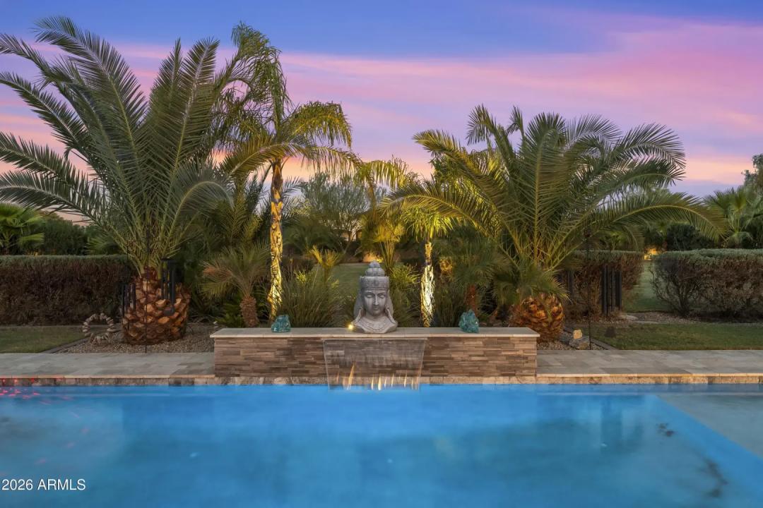 Real Estate Picture 42
