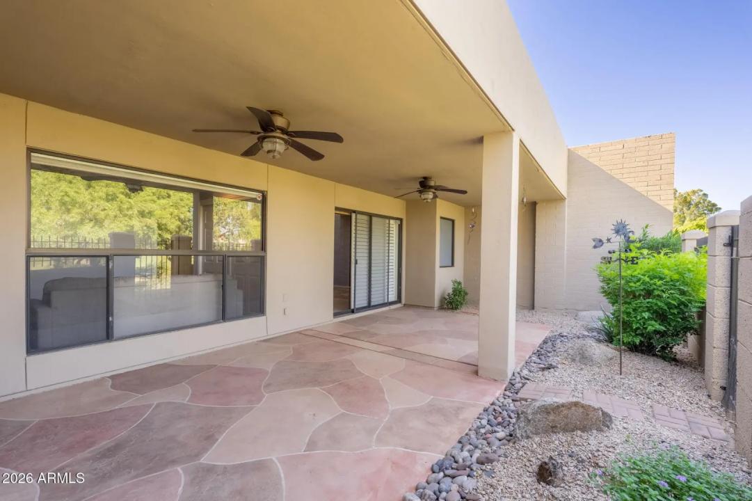 Real Estate Picture 10