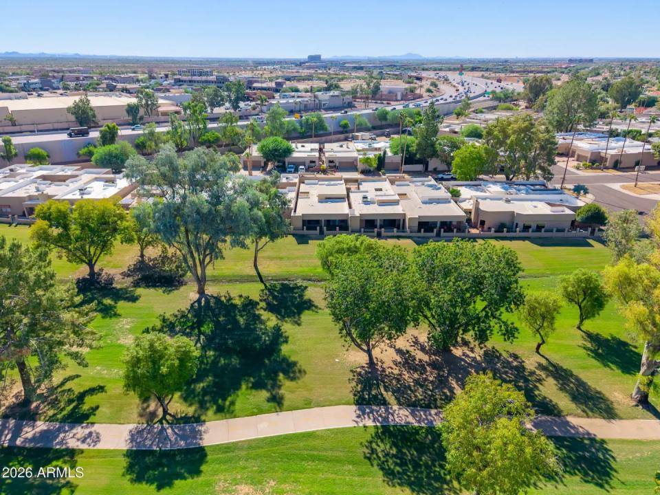 Real Estate Picture 38