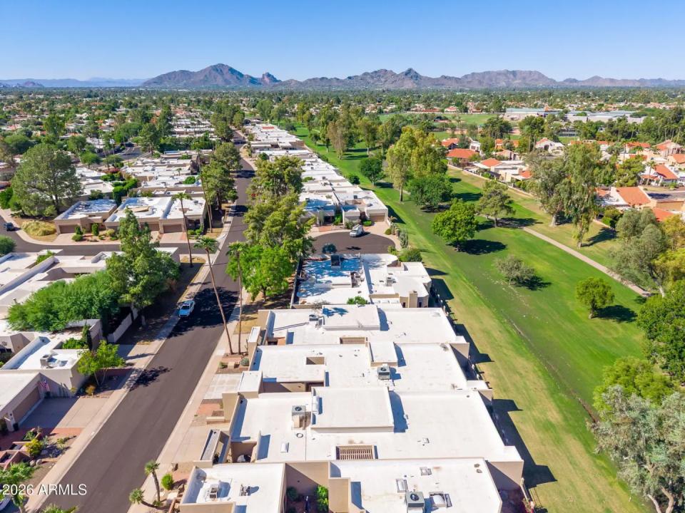 Real Estate Picture 40