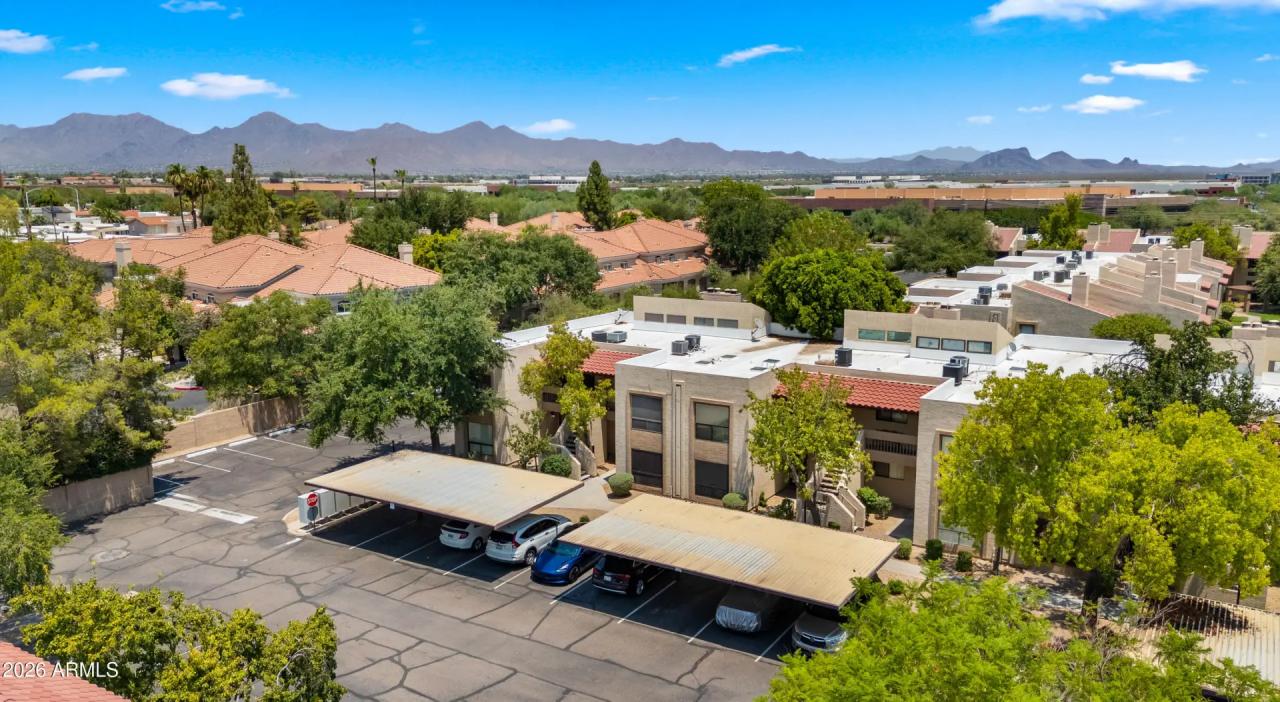 Real Estate Picture 37