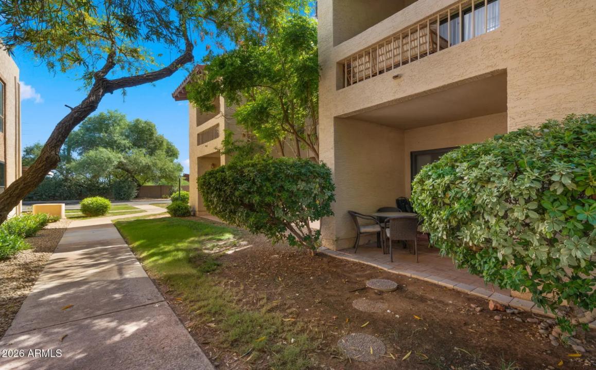 Real Estate Picture 27