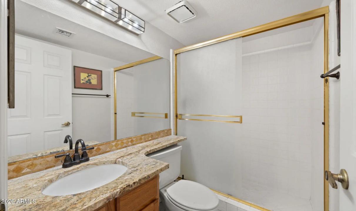 Real Estate Picture 26