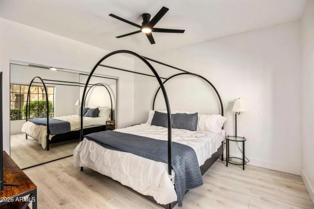 Real Estate Picture 19