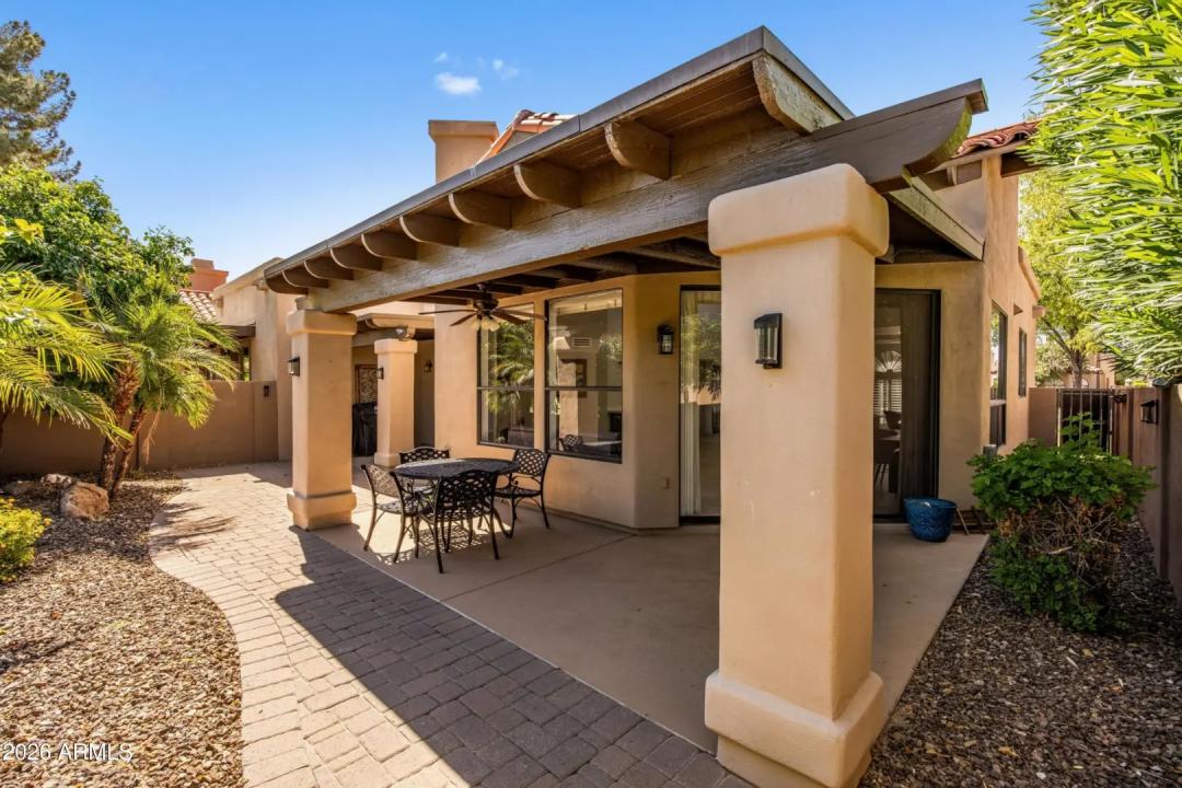 Real Estate Picture 23