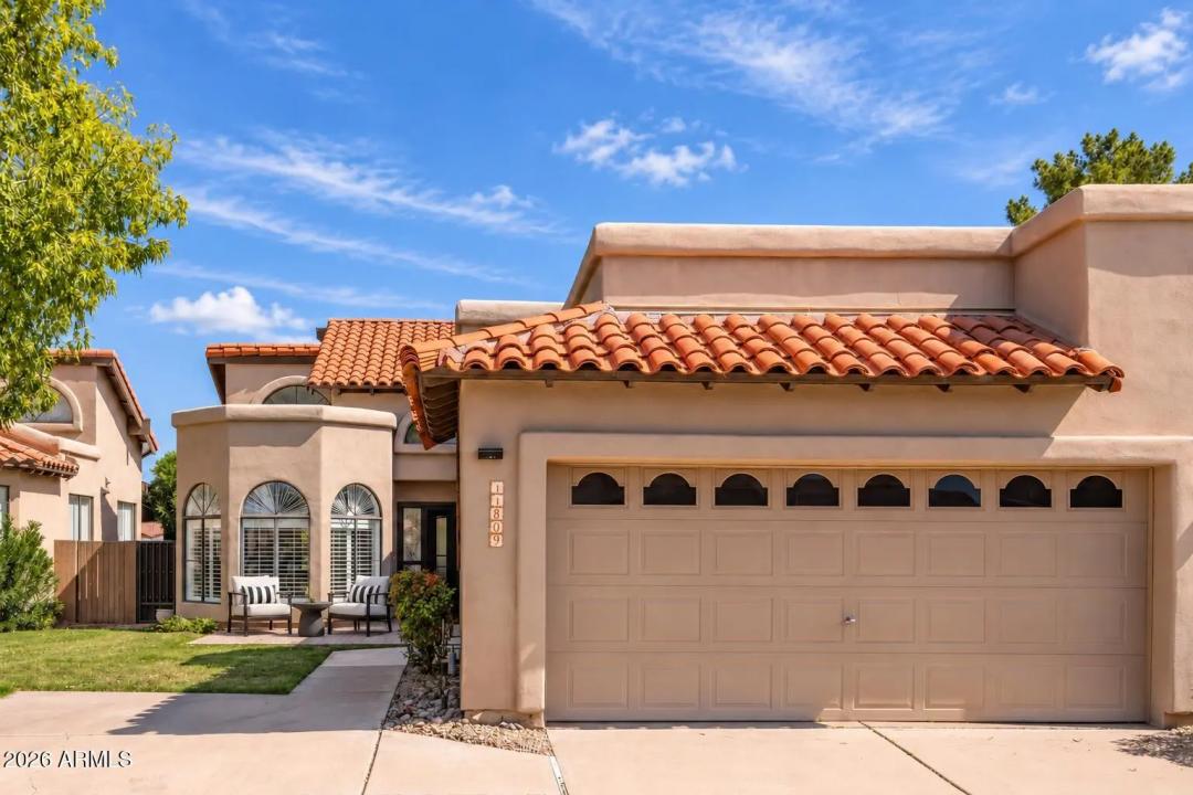 Real Estate Picture 3