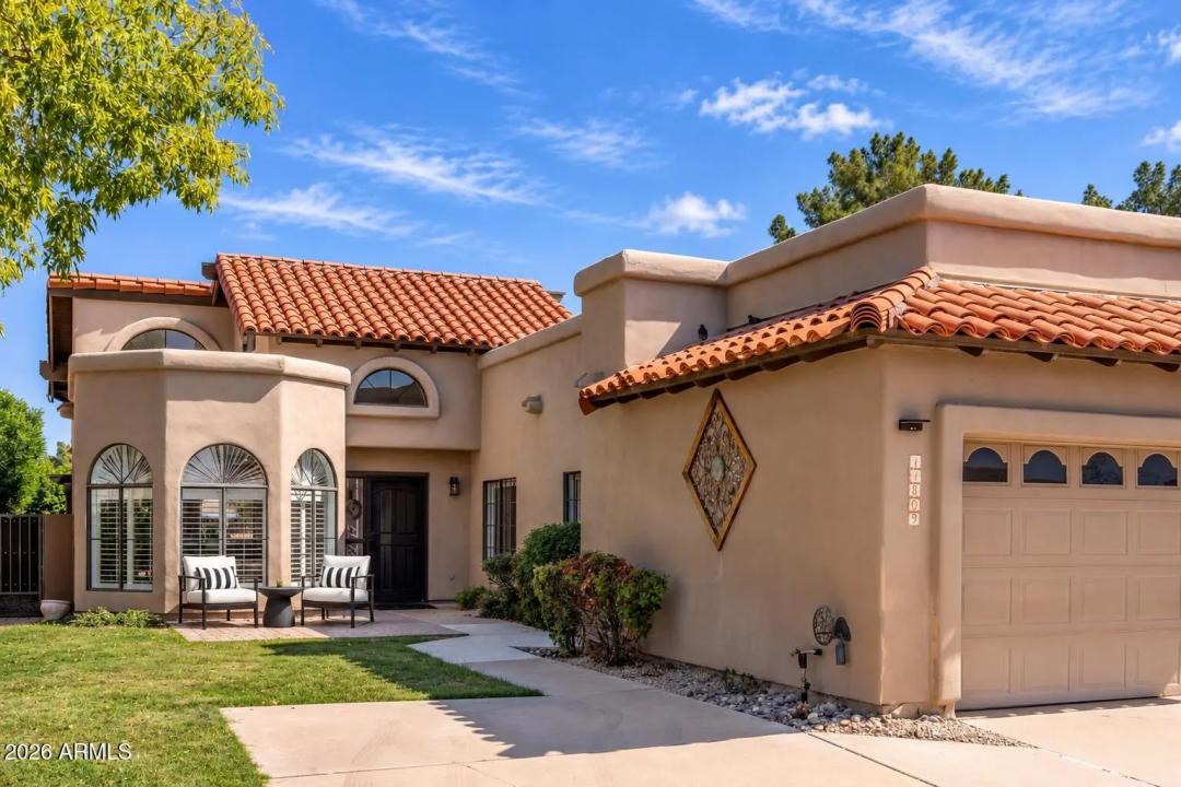 Real Estate Picture 4