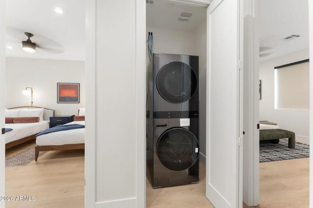 Real Estate Picture 43