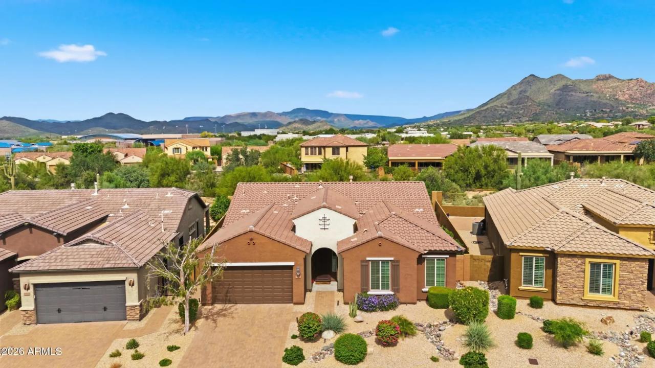 Real Estate Picture 2