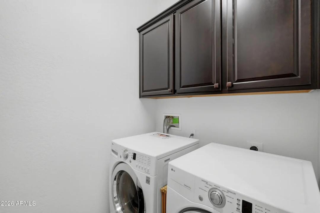 Real Estate Picture 13