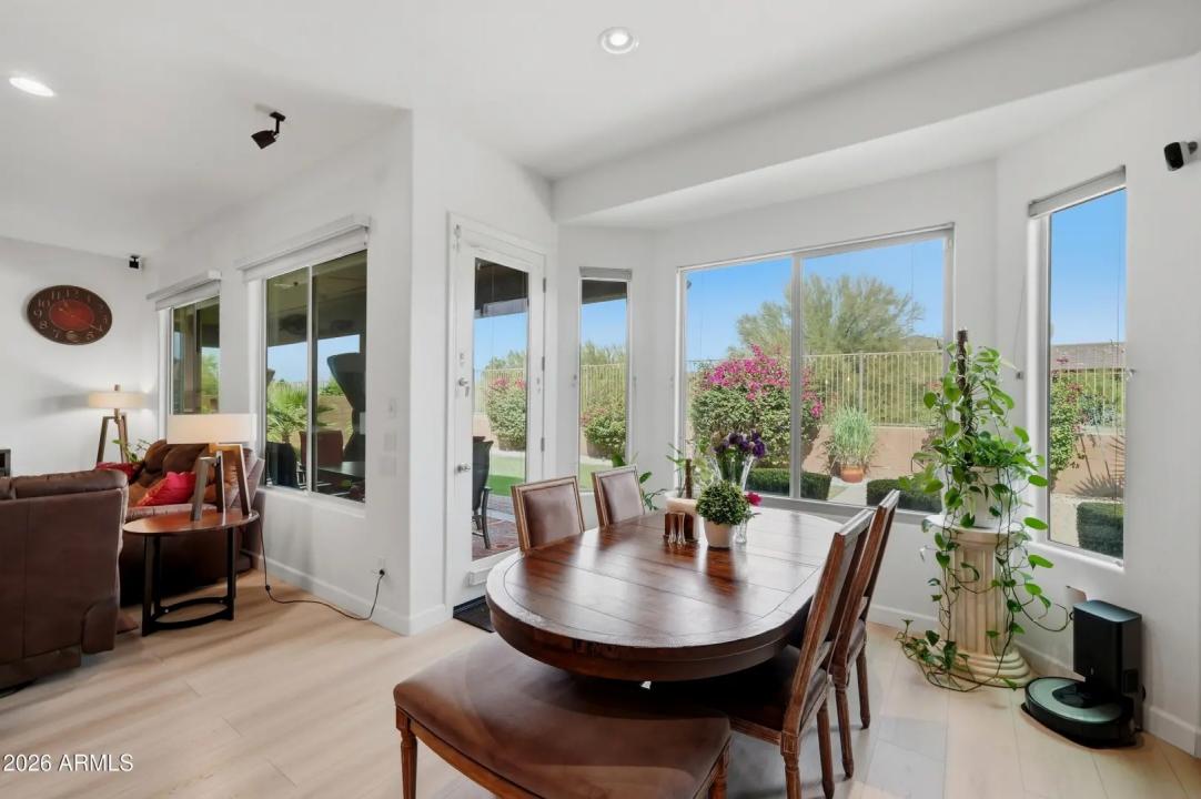 Real Estate Picture 28