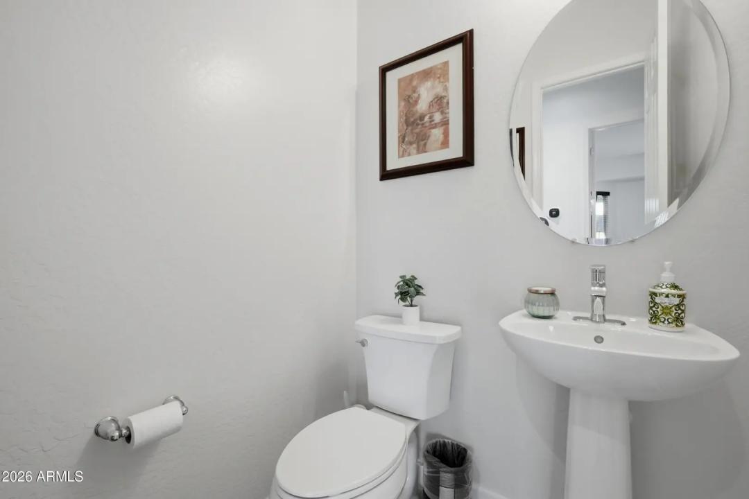 Real Estate Picture 36