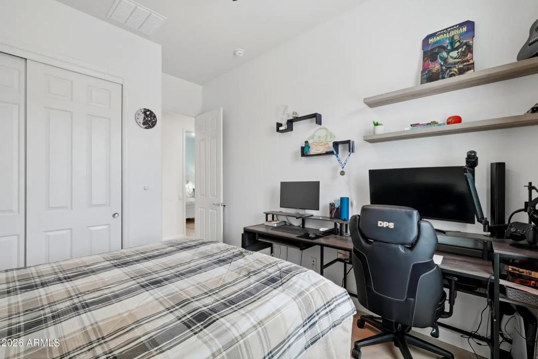 Real Estate Picture 52