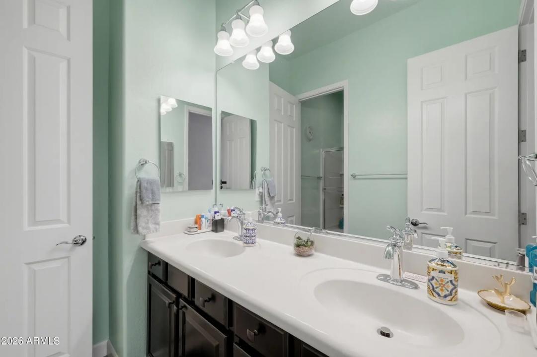 Real Estate Picture 54