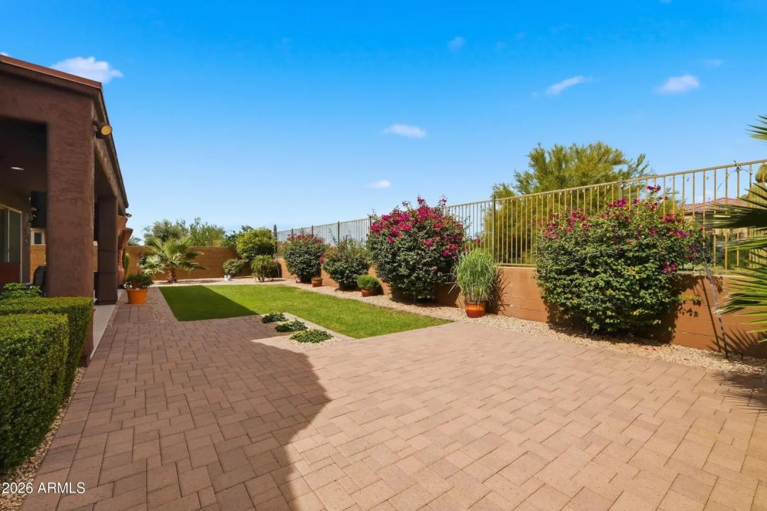 Real Estate Picture 60