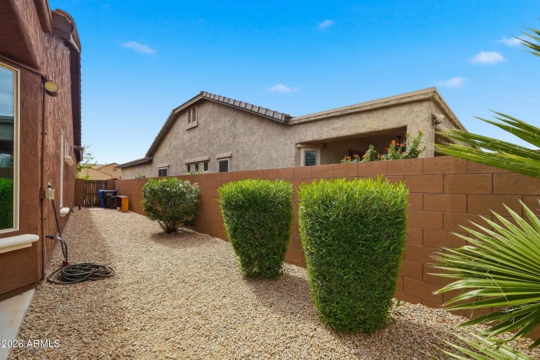 Real Estate Picture 71