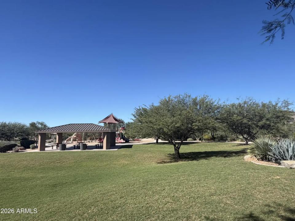 Real Estate Picture 82