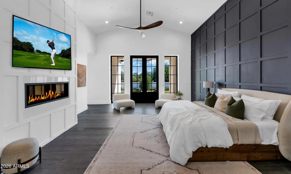 Real Estate Picture 23