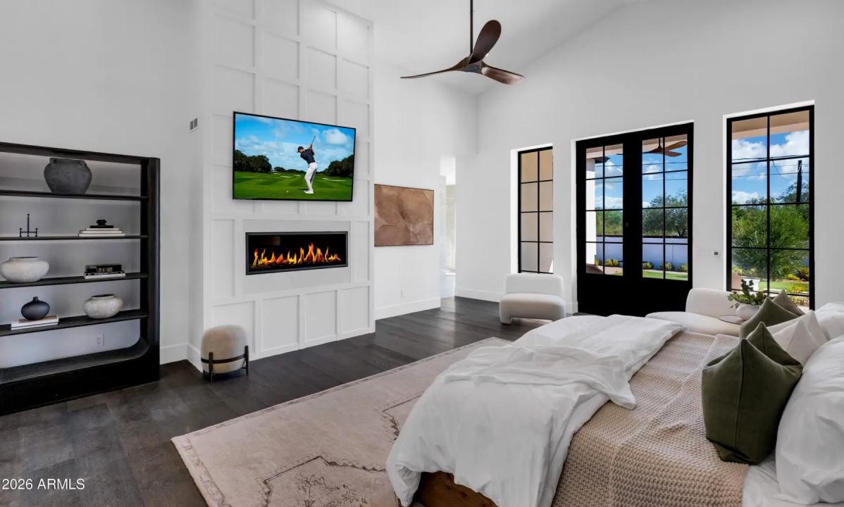 Real Estate Picture 25