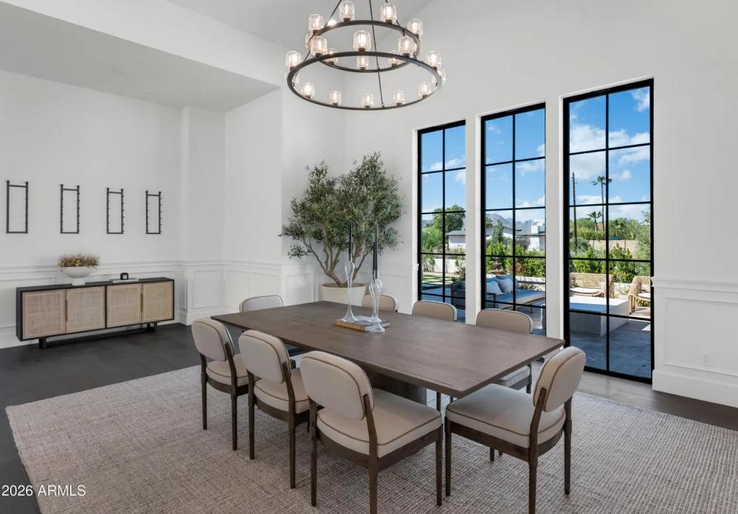 Real Estate Picture 19
