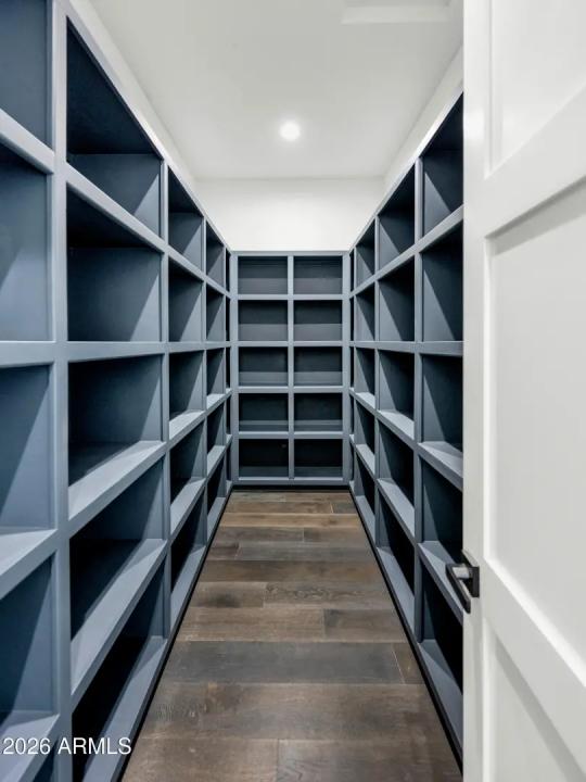 Real Estate Picture 18