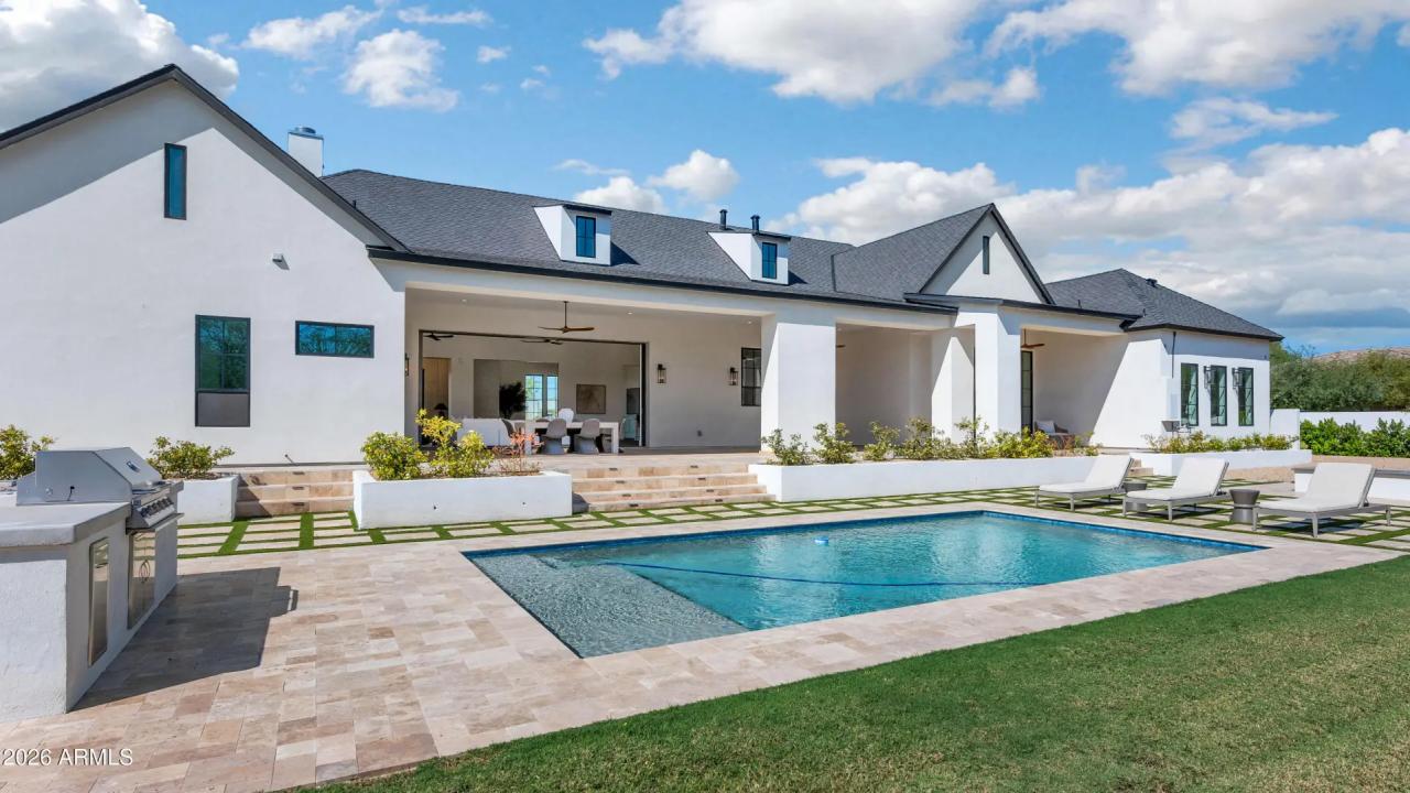 Real Estate Picture 45
