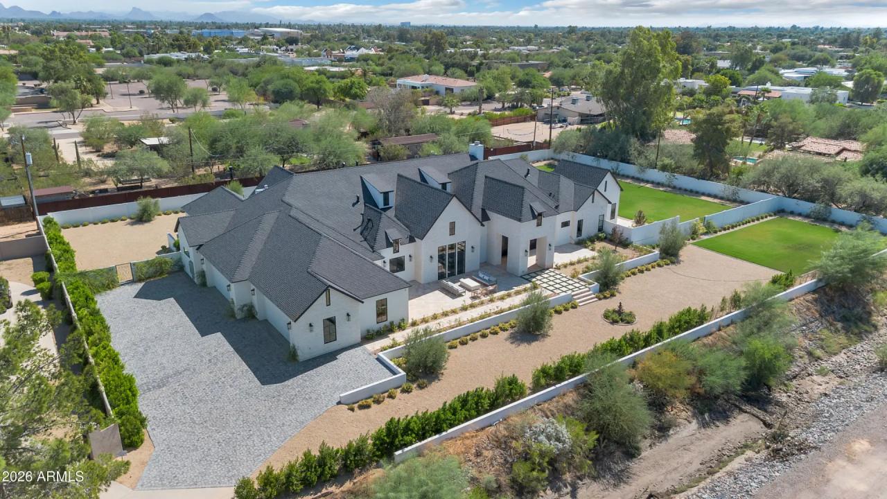 Real Estate Picture 61